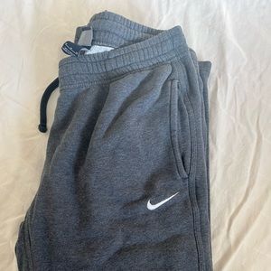 Mens dark grey Nike sweatpants - size medium